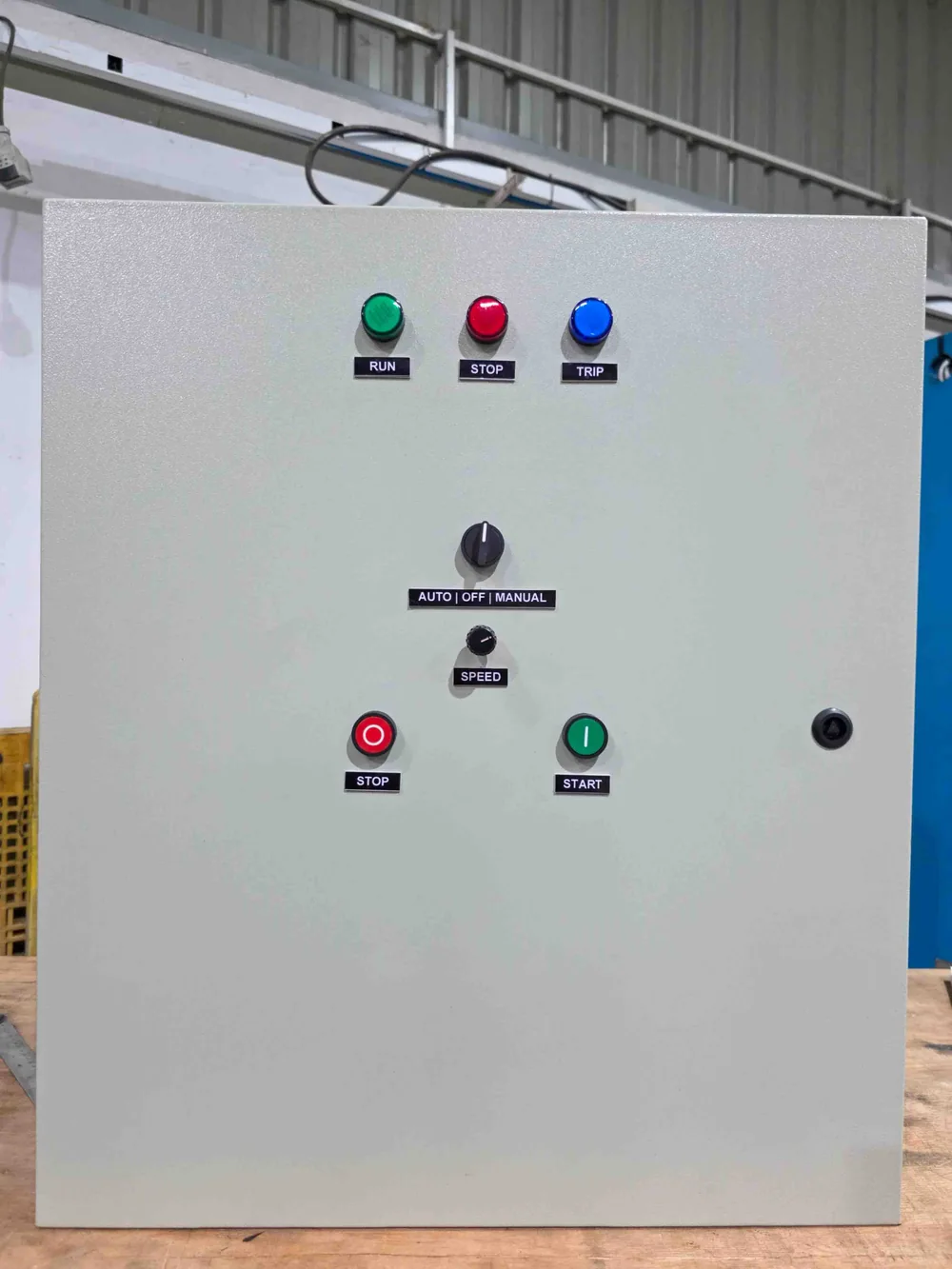 Motor control panel with operator controls